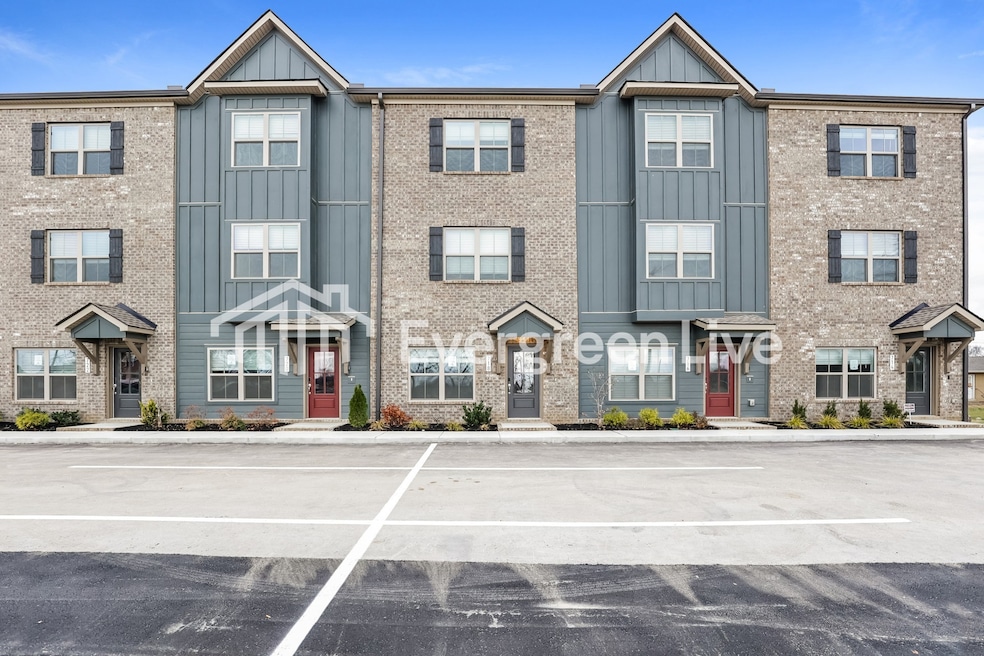 For Rent $1,675/month