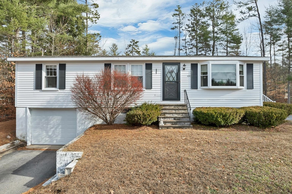 106 Fairview Ave, Conway, NH 03818 - photo 1