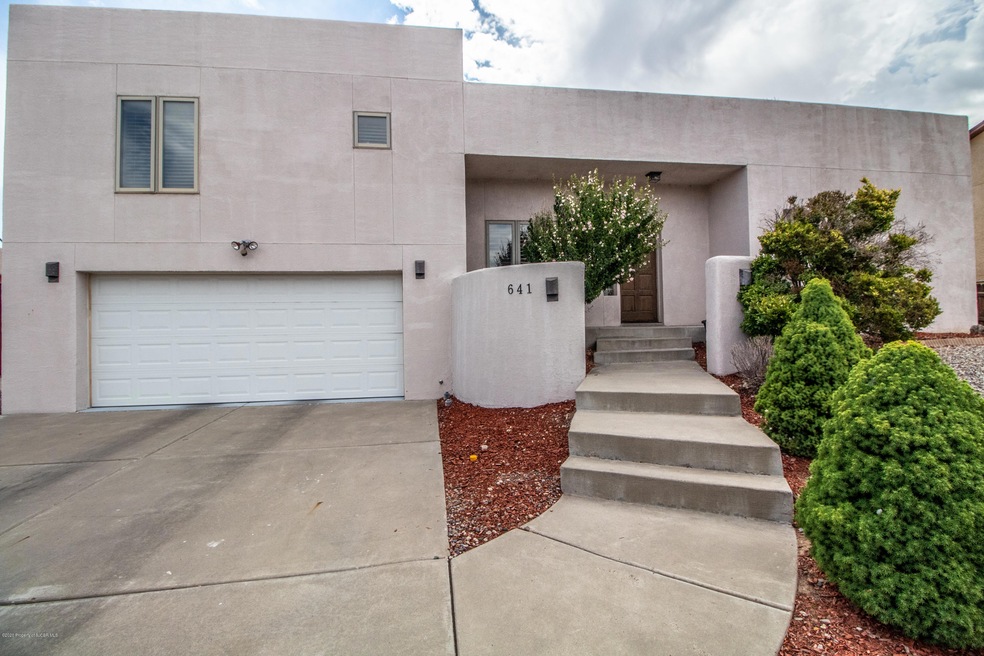 641 Teton Dr, Farmington, NM 87401 - photo 1