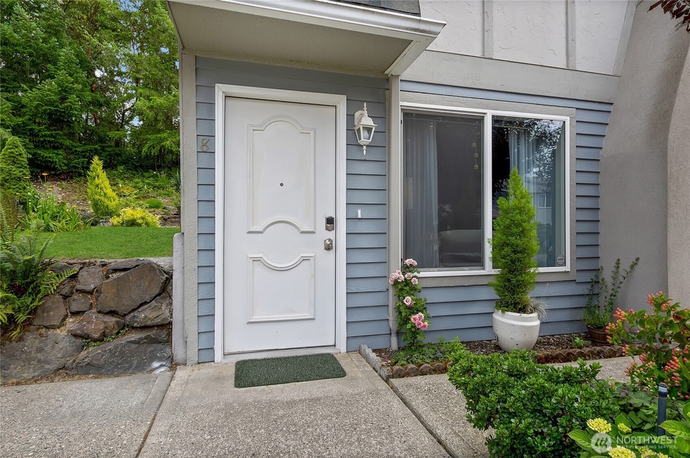 8309 Cirque Dr W unit 8, University Place, WA 98467 - photo 1