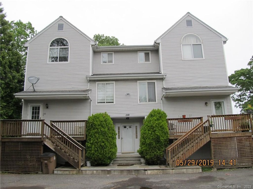 158 Seaside Ave unit B, Stamford, CT 06902 - photo 1