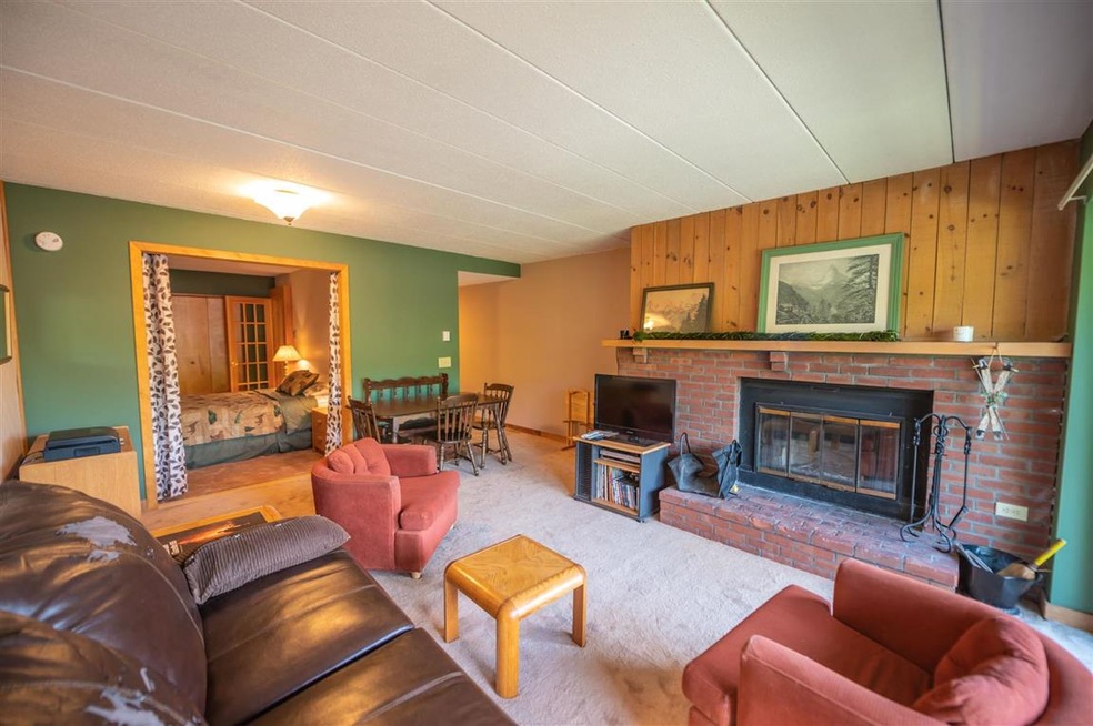 17F Snow Tree Ln unit Ledges F, Dover, VT 05356 - photo 1