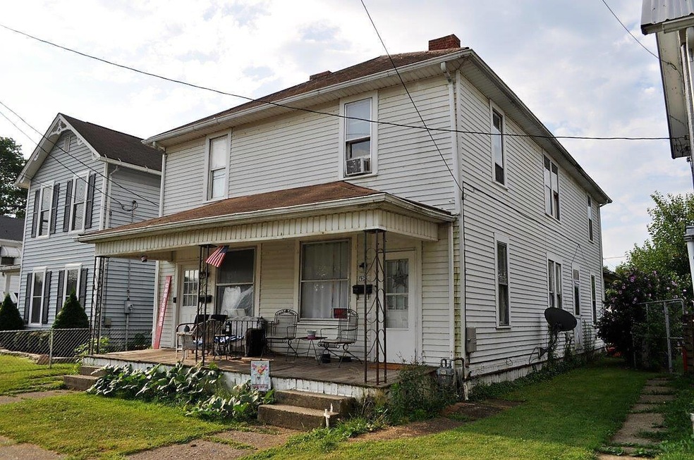 438 E Locust St, Lancaster, OH 43130 - photo 1