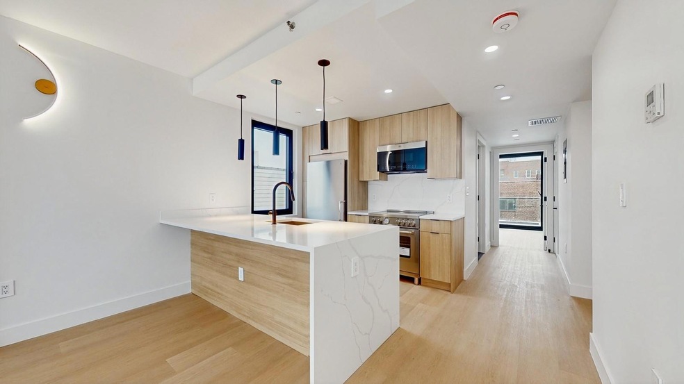 32-57 38th St unit 2A, Astoria, NY 11103 - photo 1