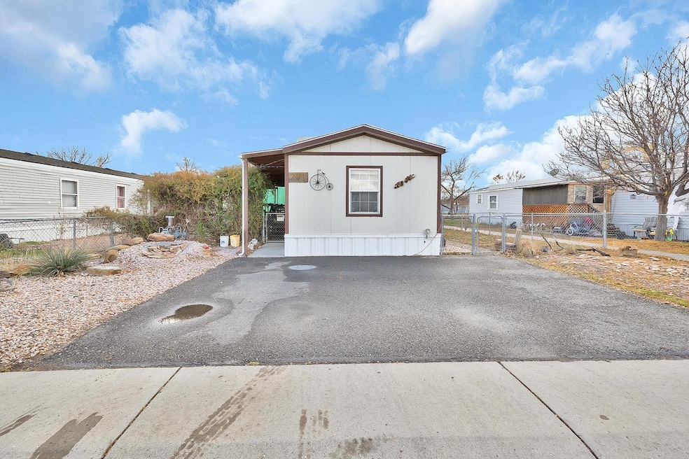 424 32 Rd unit 271, Clifton, CO 81520 - photo 1
