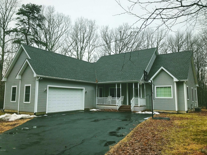 151 Privet Ln, Milford, PA 18337 - photo 1