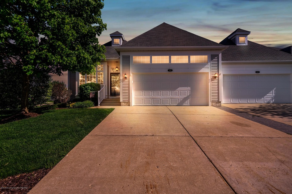 01_7483RoxboroughLn36GrandLedge48837Wind