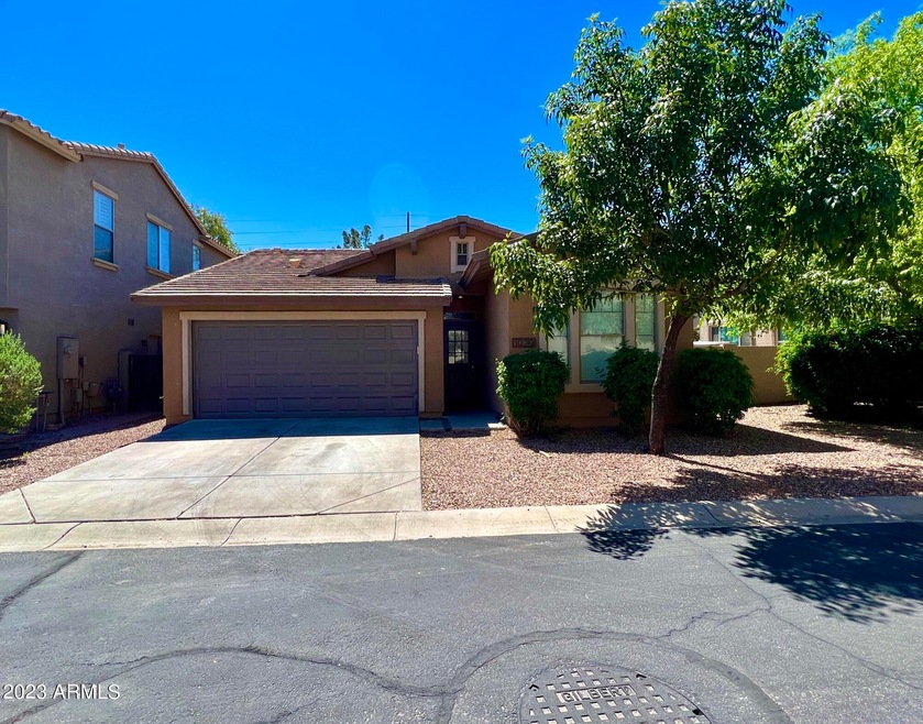 1029 E Julian Dr, Gilbert, AZ 85295 - photo 1