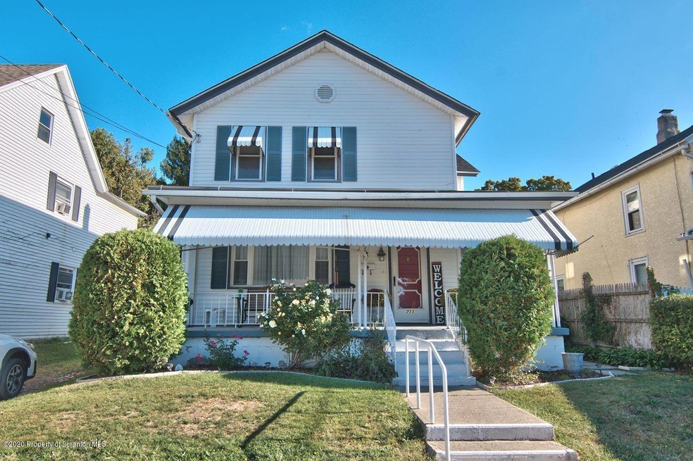 711 Butler St, Dunmore, PA 18512 - photo 1