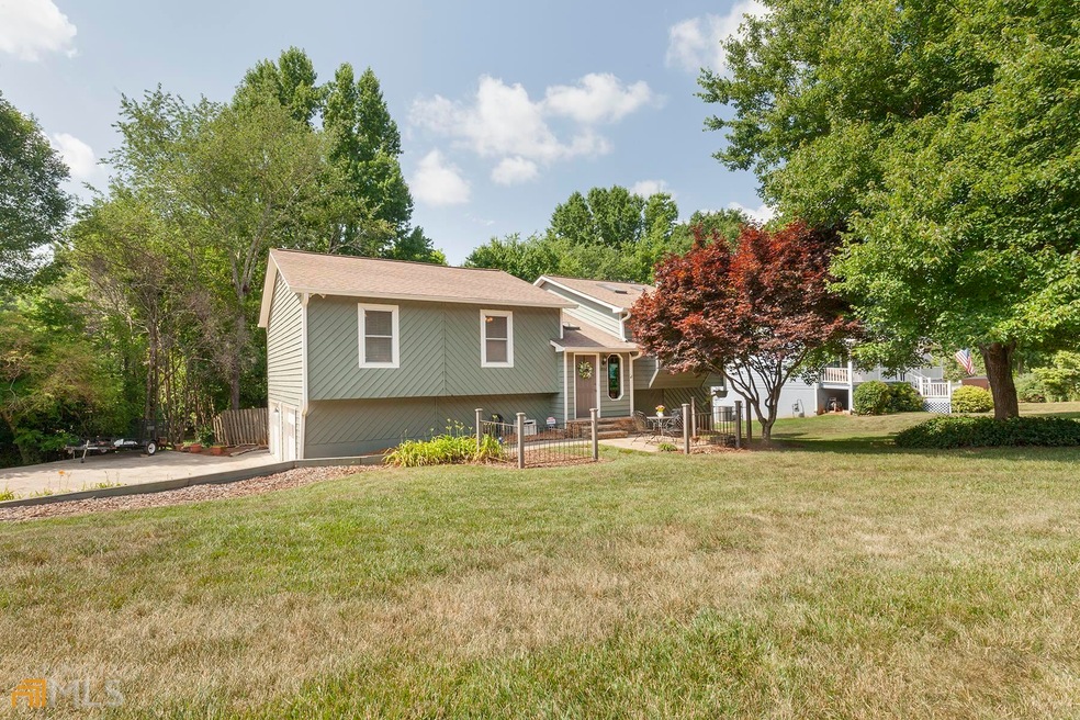 1802 Condor Dr NE, Marietta, GA 30066 - photo 1