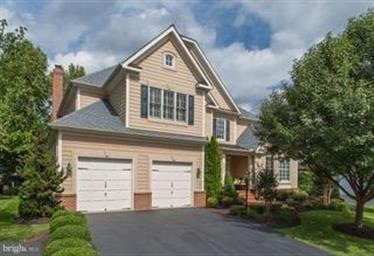 15510 Tuxedo Ln, Gainesville, VA 20155 - photo 1