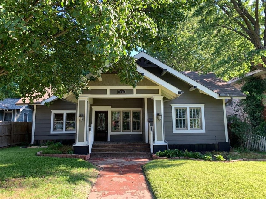 1011 W Bond St, Denison, TX 75020 - photo 1