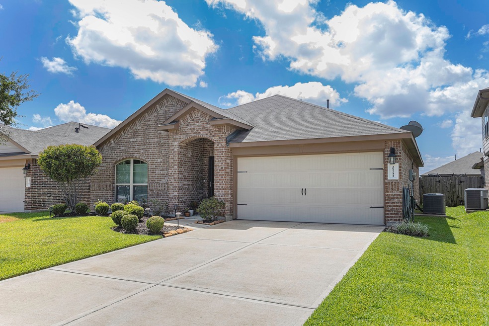 Welcome home to 29211 Jacobs River Dr!