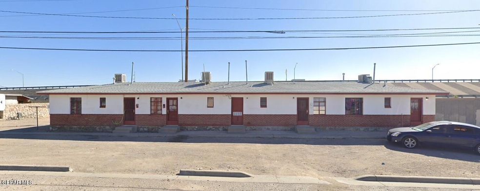 4101 Fort Blvd unit 2, El Paso, TX 79930 - photo 1