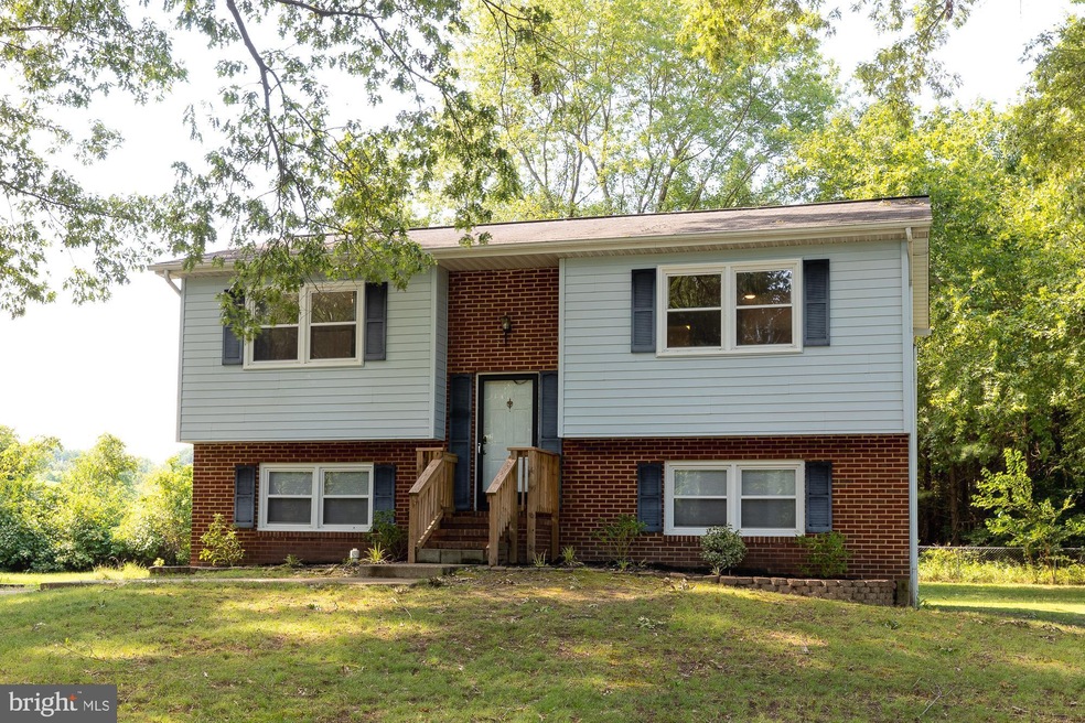 15397 Delaware Dr, King George, VA 22485 - photo 1