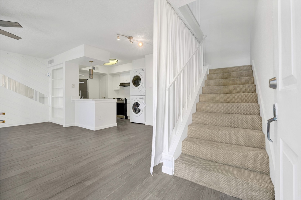 Welcome in to this 2 Story Townhouse Style, 1 Bedroom, 1 1/2 Bath Rental Home Sweet Home!