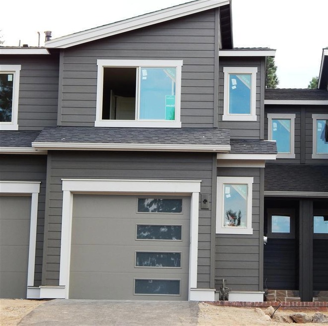 2371 NW Debron Ln unit 17, Bend, OR 97709 - photo 1