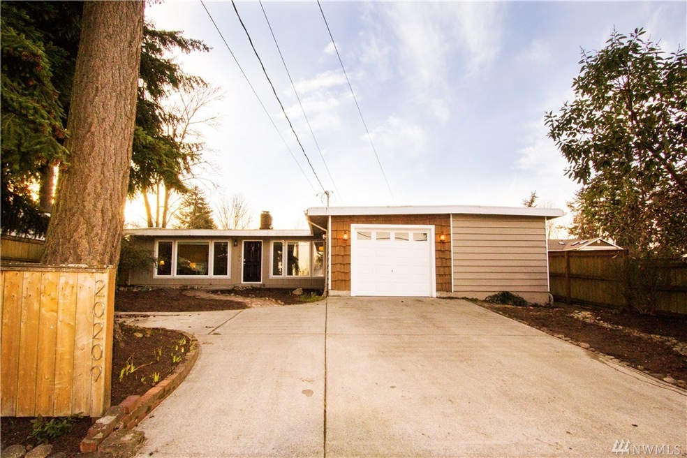 20209 Fremont Ave N, Shoreline, WA 98133 - photo 1