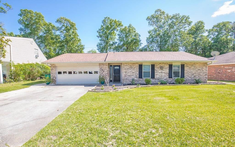 151 Fountain Dr, Slidell, LA 70458 - photo 1