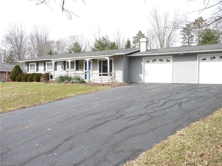 660 Sherwood Dr, Aurora, OH 44202 - photo 1