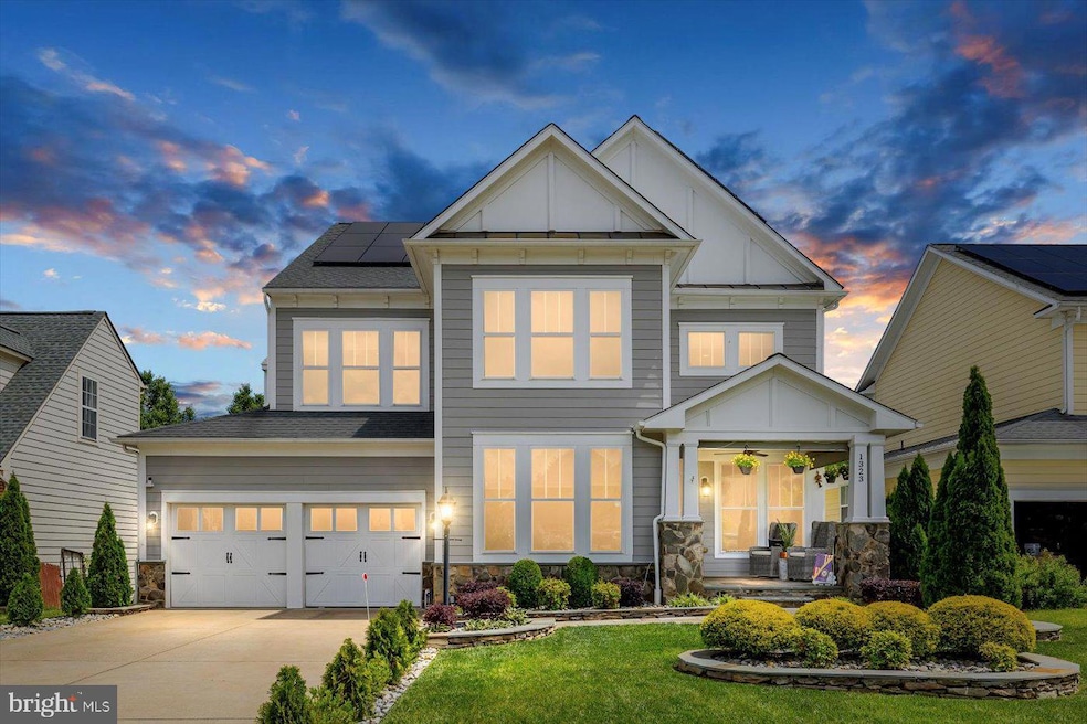 Under Contract $775,000