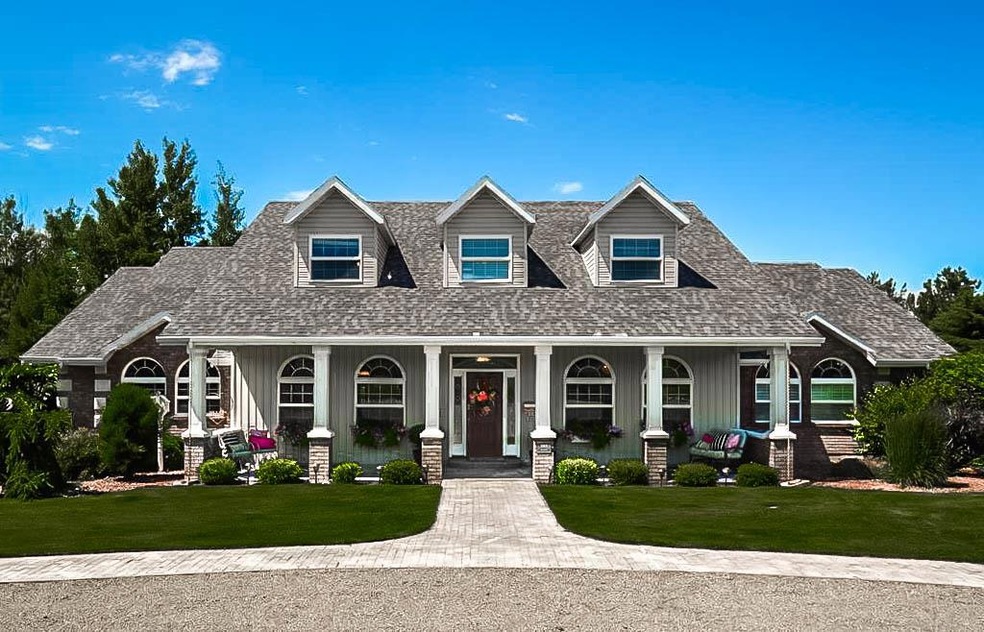 581 W 75 S, Blackfoot, ID 83221 - photo 1