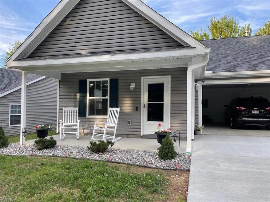 1840 Alexander Ave unit 701, Geneva, OH 44041 - photo 1