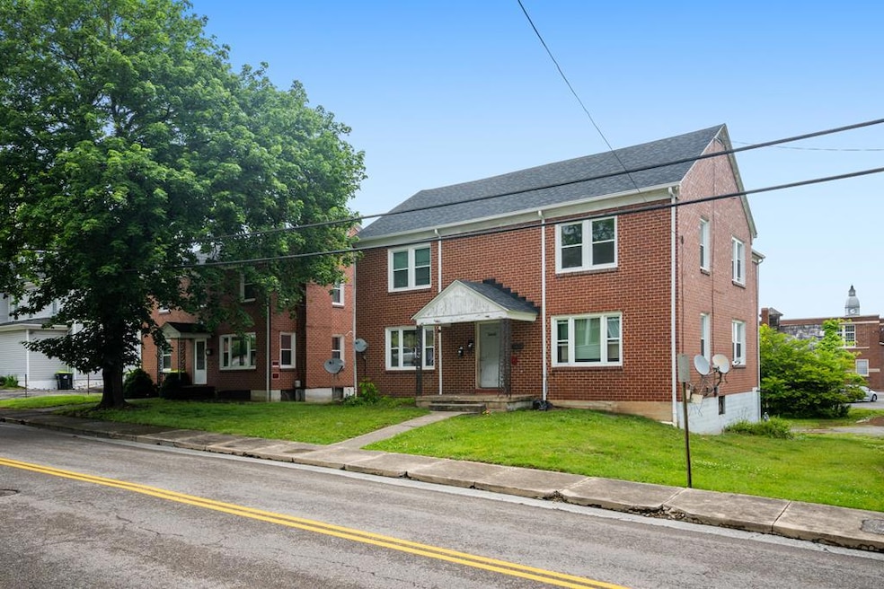 For Sale $400,000 • Co-Listing Agent