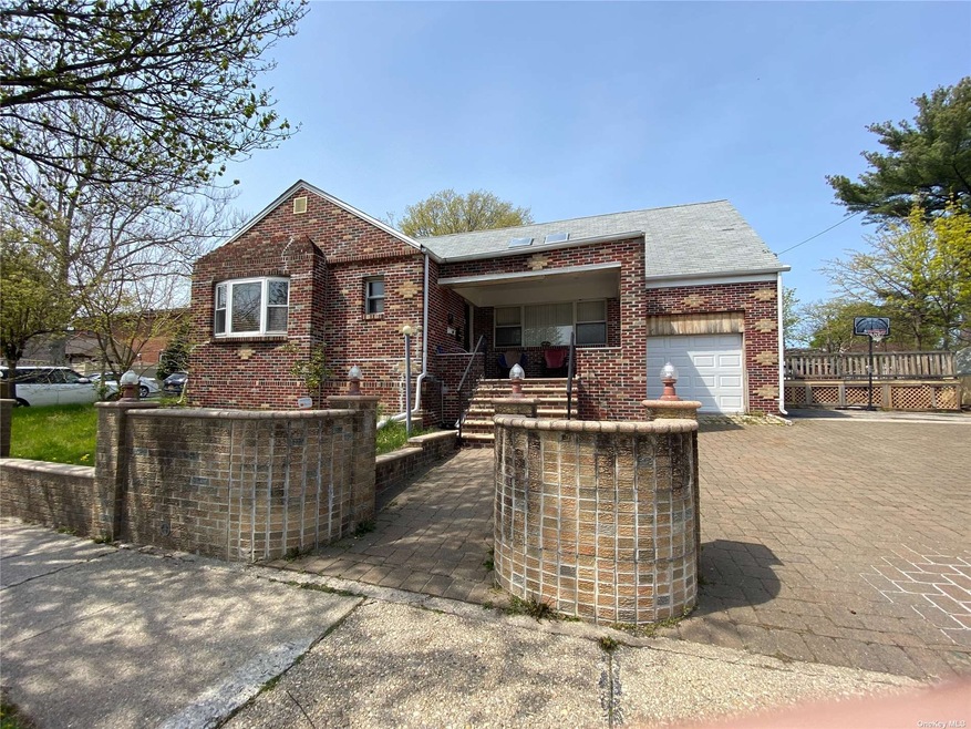 19005 48th Ave, Fresh Meadows, NY 11365 - photo 1