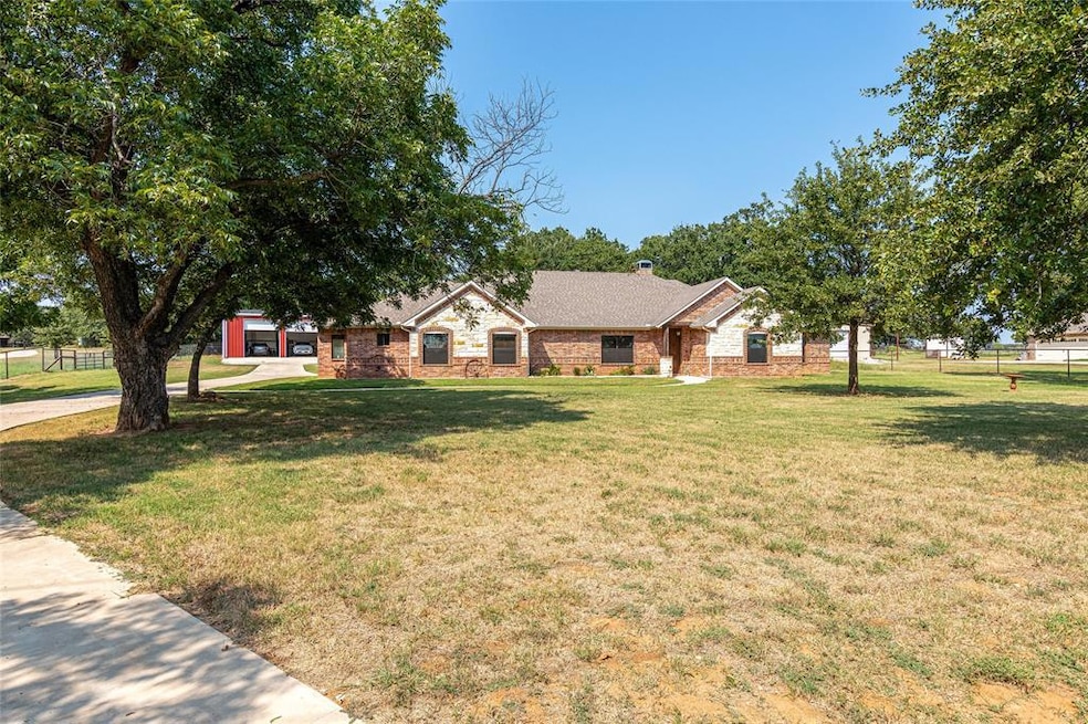 448 County Road 3690, Boyd, TX 76023 - photo 1