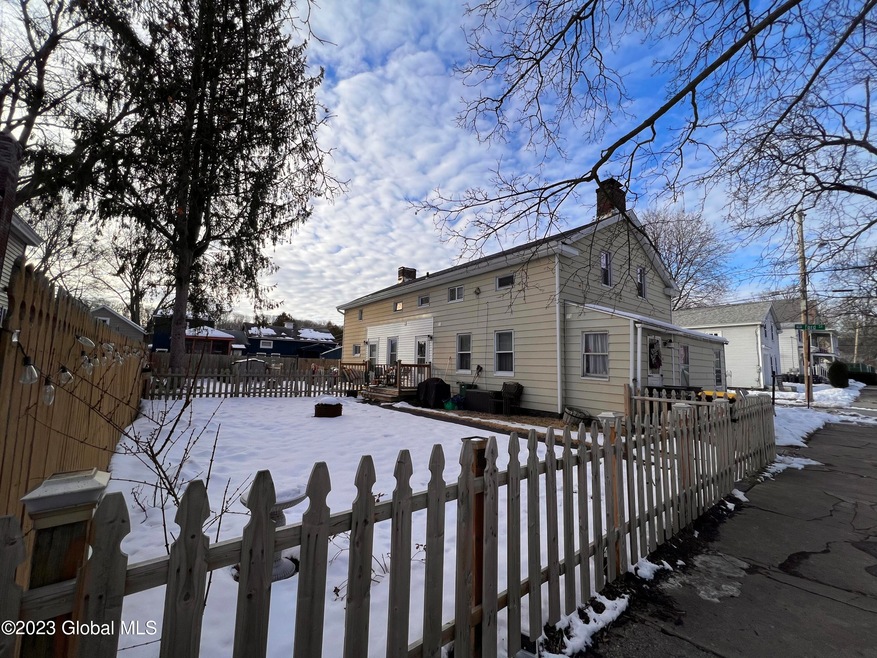 72 Ford St, Ballston Spa, NY 12020 - photo 1