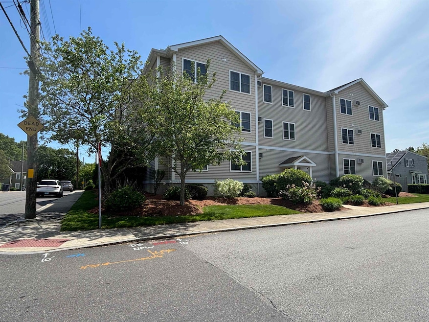 Fields Grove Flat Condominium