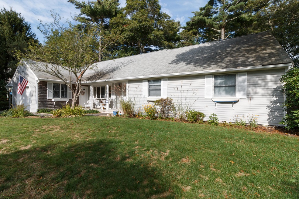 19 Corrine Dr, East Falmouth, MA 02536 - photo 1