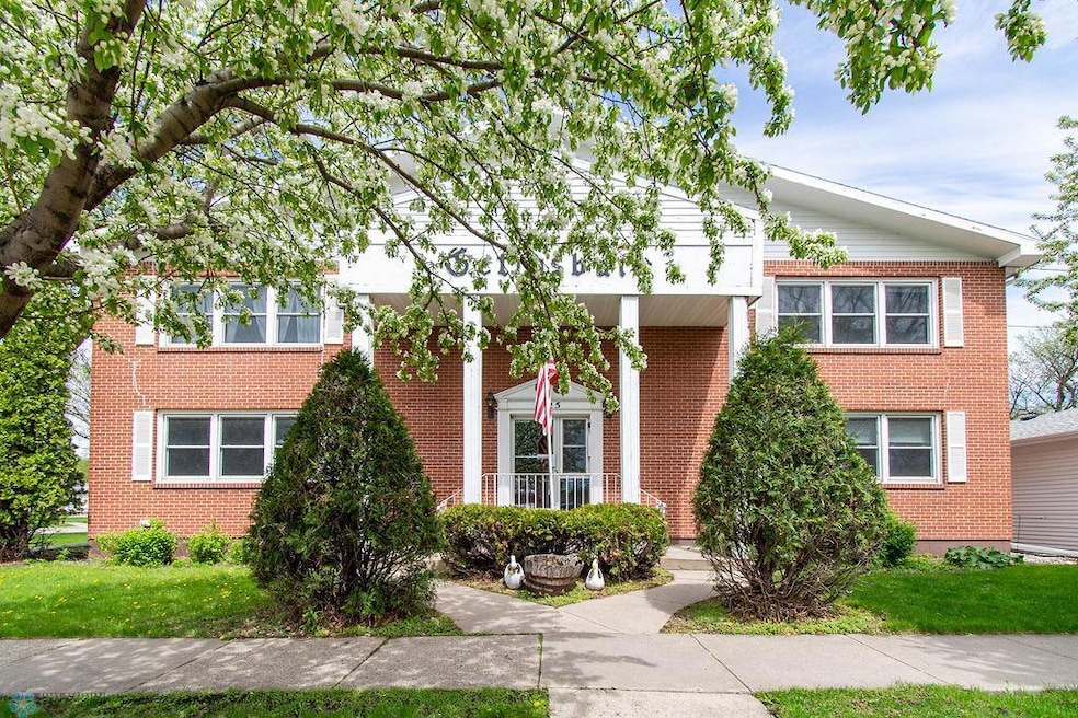 525 15th Ave N unit 5, Fargo, ND 58102 - photo 1