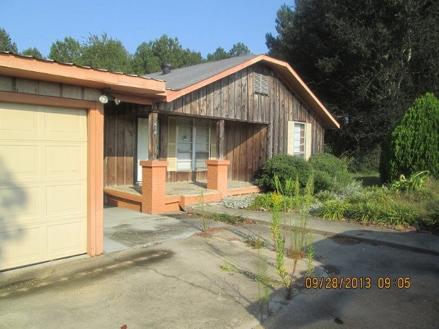 818 Jayess Rd, Jayess, MS 39641 - photo 1