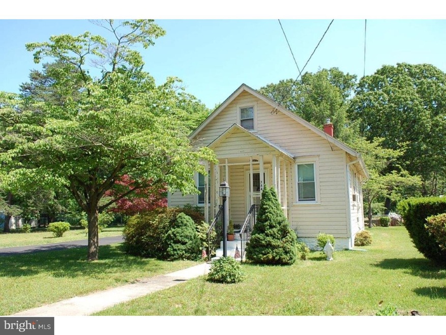 754 Vermont Ave, Woodbury, NJ 08096 - photo 1