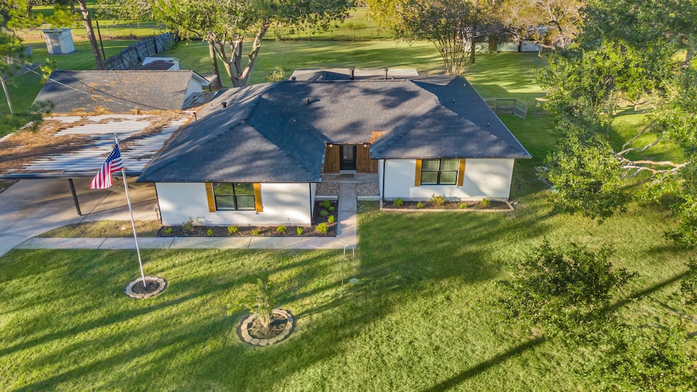 12106 Giusti Ln, Santa Fe, TX 77510 - photo 1