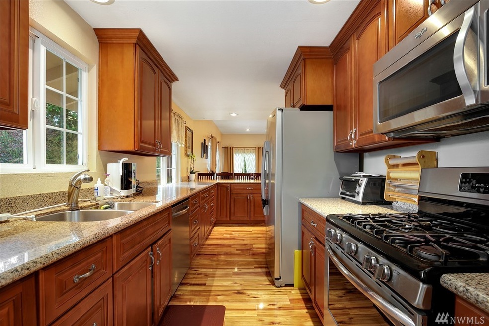 607 109th Place SE, Everett, WA 98208 - photo 1