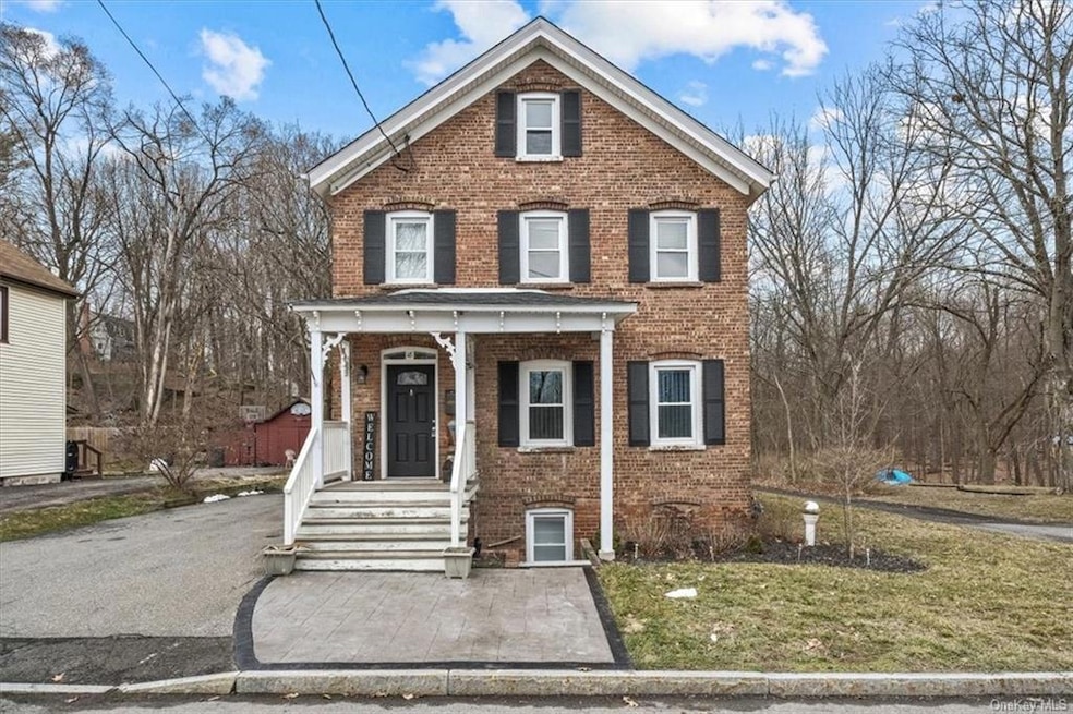 18 Richardson St, Walden, NY 12586 - photo 1