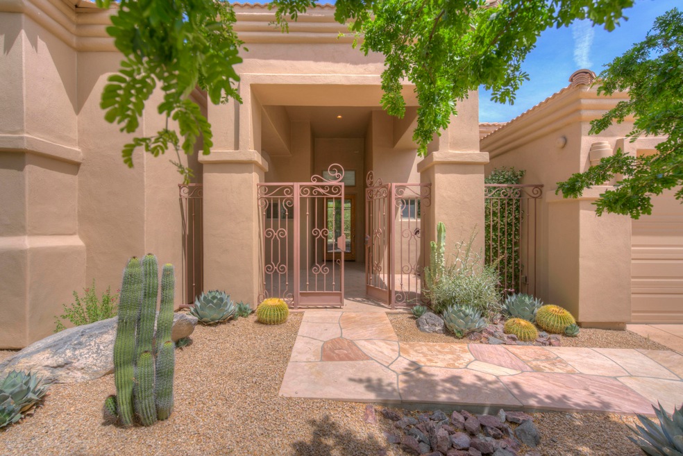custom iron gate