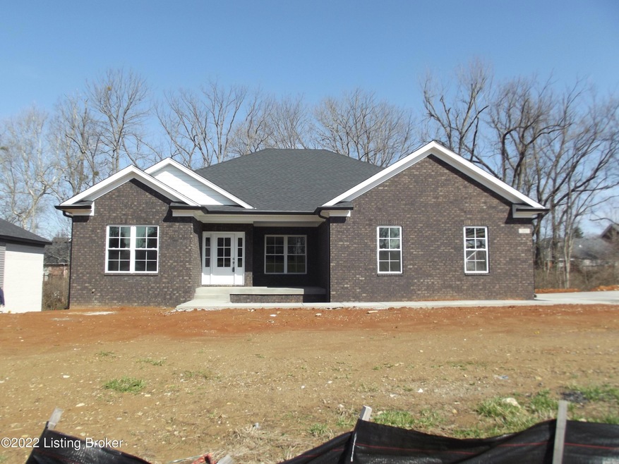 7005 E Manslick Rd, Louisville, KY 40228 - photo 1