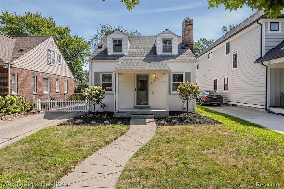 1600 N Altadena Ave, Royal Oak, MI 48067 - photo 1