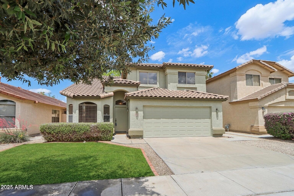 Charming Desert Ridge Exterior