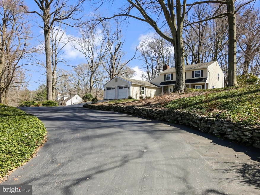 2576 Crum Creek Dr, Berwyn, PA 19312 - photo 1