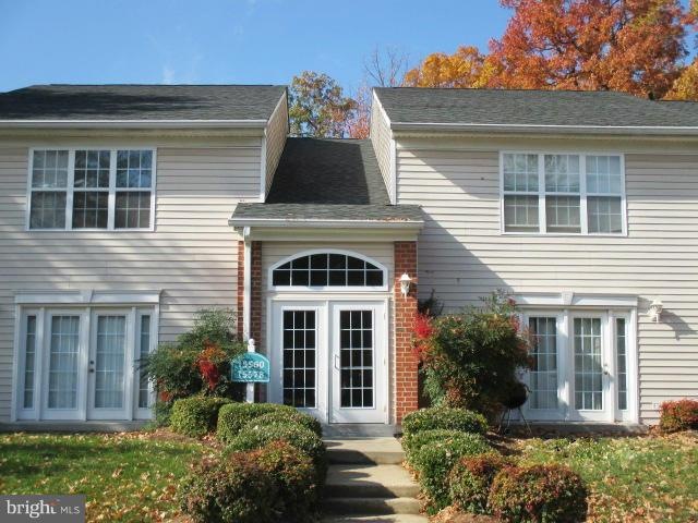 15574 Horseshoe Ln unit 574, Woodbridge, VA 22191 - photo 1