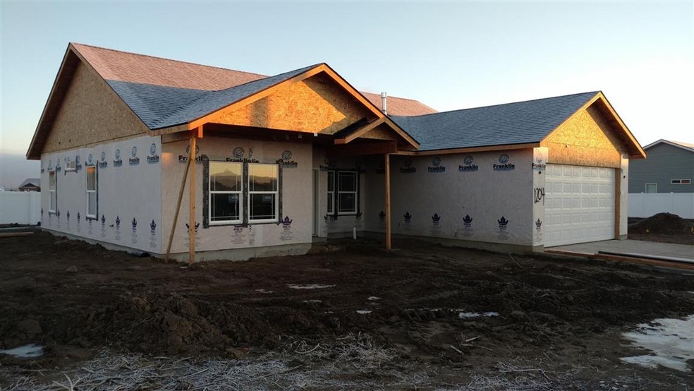 1204 Starlight Loop, Twin Falls, ID 83301 - photo 1