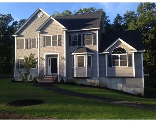 21 Beechnut Rd, Dracut, MA 01826 - photo 1