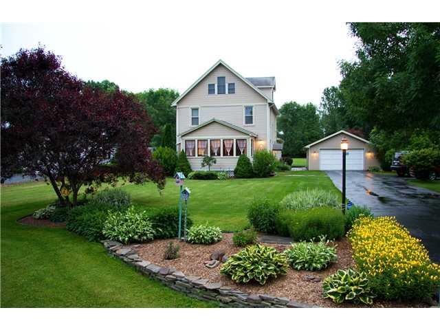 Exterior Front. Welcome to 323 Peck Rd. This home 