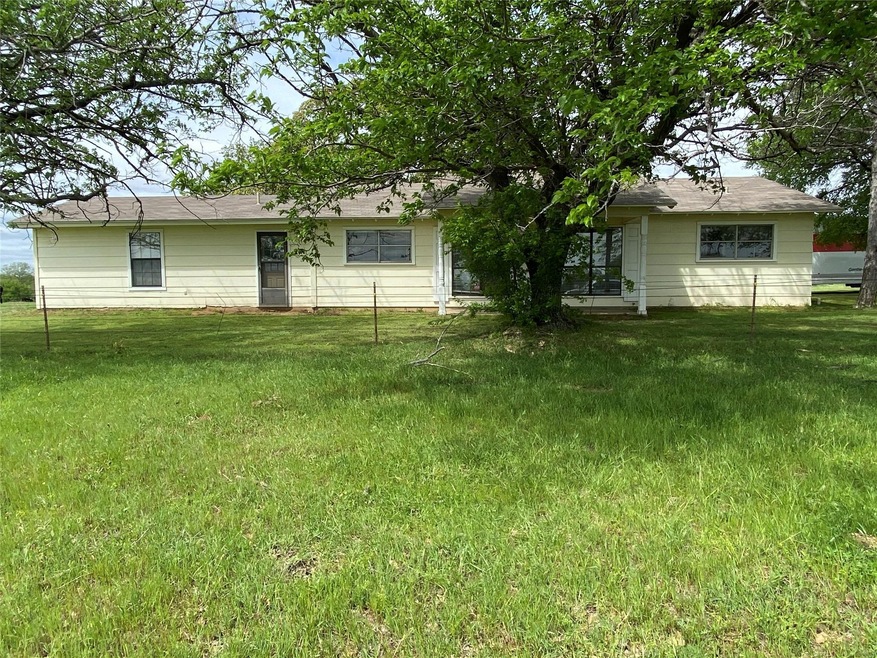 270 Pr 3517, Paradise, TX 76073 - photo 1