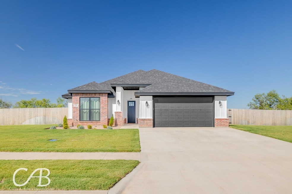 220 Embraer Rd, Abilene, TX 79602 - photo 1